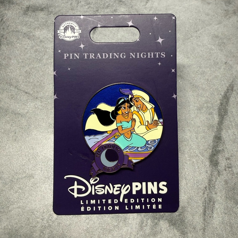 Aladdin & Jasmine Disneyland Pin Trading Nights Limited Edition